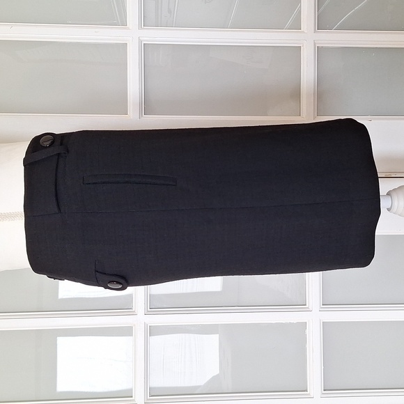 LIKE NEW Banana Republic Black Wool Skirt Size 2 - Picture 2 of 13
